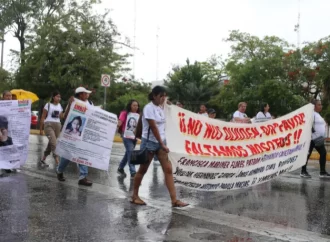 Gobierno federal y estatal entregan recursos que deberán ser usados para el fortalecimiento de capacidades para acciones de búsqueda y localización de desaparecidos en Quintana Roo.