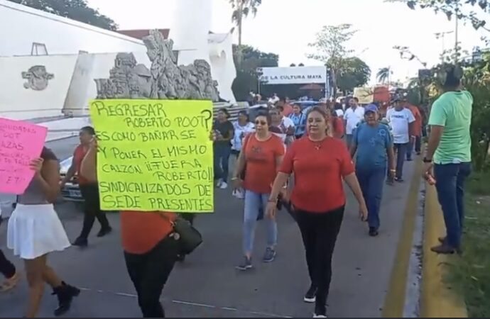 Trabajadores sindicalizados del gobierno de Quintana Roo están inconformes y temen el regreso de Roberto Poot Vázquez.