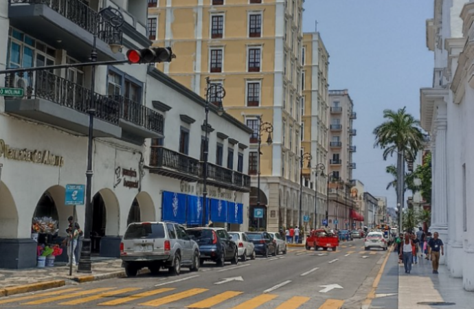 El rescate del Centro Histórico de Veracruz se realizará por etapas y durante varios años.