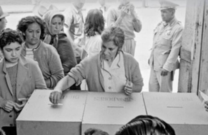 Se conmemoran 68 años del voto de la mujer en México