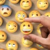 Con los nuevos libros de texto gratuitos, los alumnos de Quintana Roo tendrán una materia en la que les darán clases de cómo usar emojis en las redes sociales.