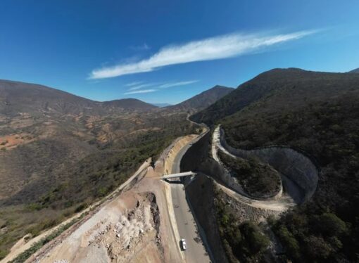 Habrá nueva carretera de Oaxaca a Puerto Escondido