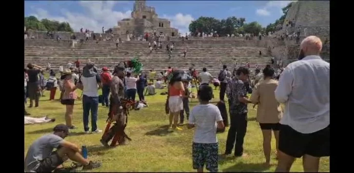 Más de 2 mil personas vieron el eclipse en Edzná, Campeche