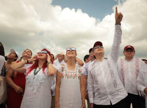 Claudia Sheinbaum estuvo en Campeche para ver el eclipse