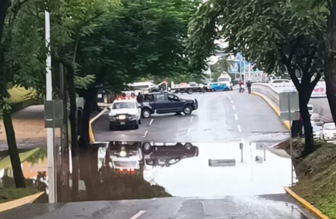 Graves inundaciones a causa de fuertes lluvias en Tabasco