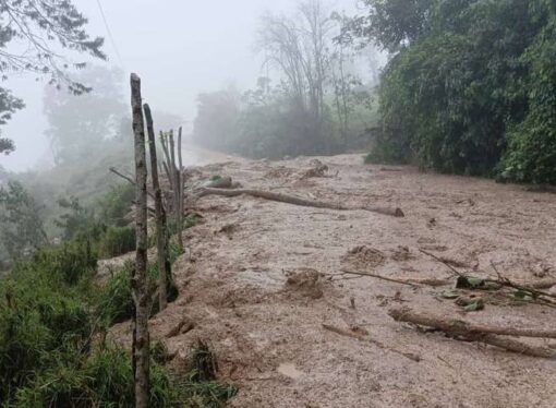 Las fuertes lluvias han causado deslaves en municipios de Chiapas