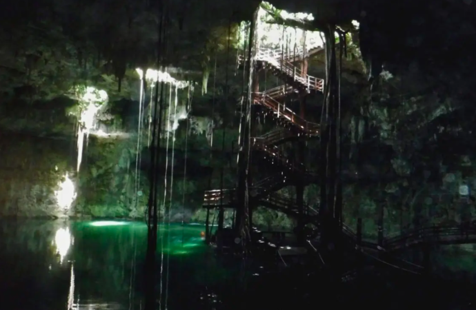 Encuentran presencia de microplásticos en cenotes de Yucatán