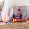 Se incendian tractocamiones tras chocar en la carretera Campeche-Mérida